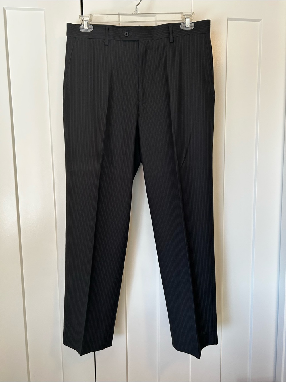 J. Ferrar Men's black trousers white pinstripe 36x30